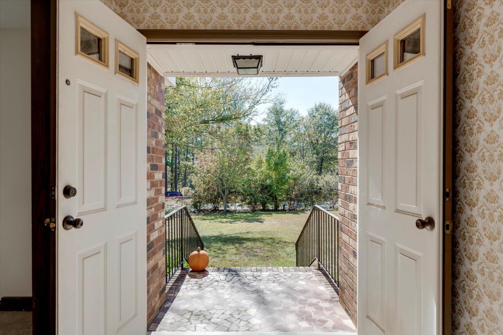 121 Crooked Creek Road