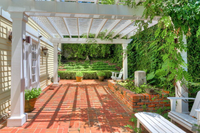 129 Colleton Avenue SW