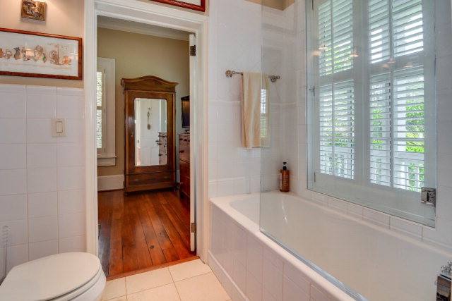 129 Colleton Avenue SW