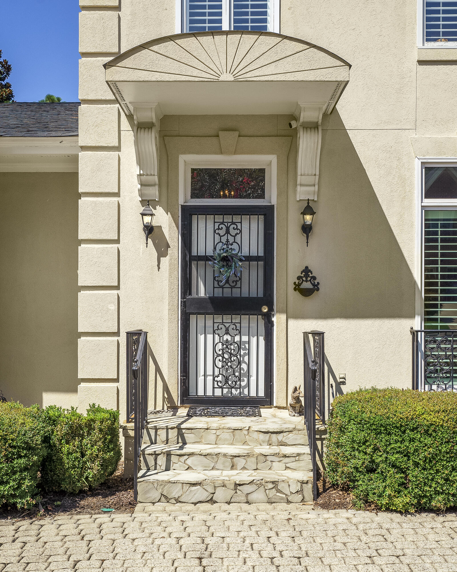 116 Charles Towne Place