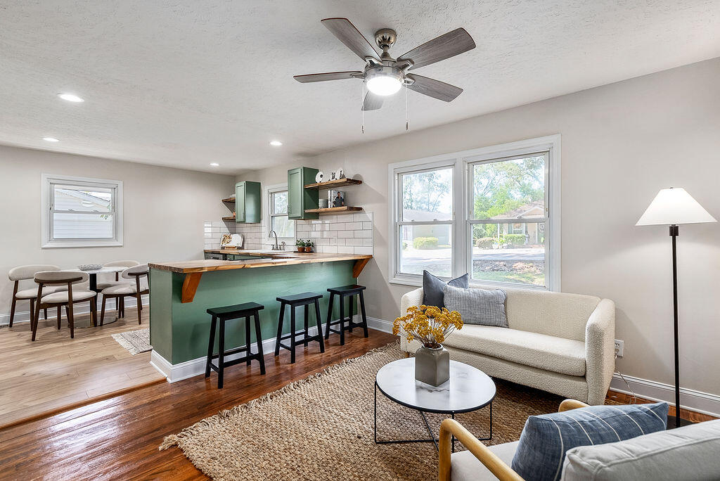 318 Mccormick Street NW