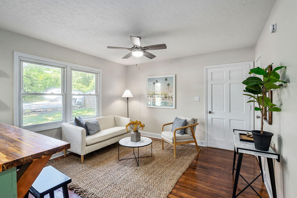 318 Mccormick Street NW