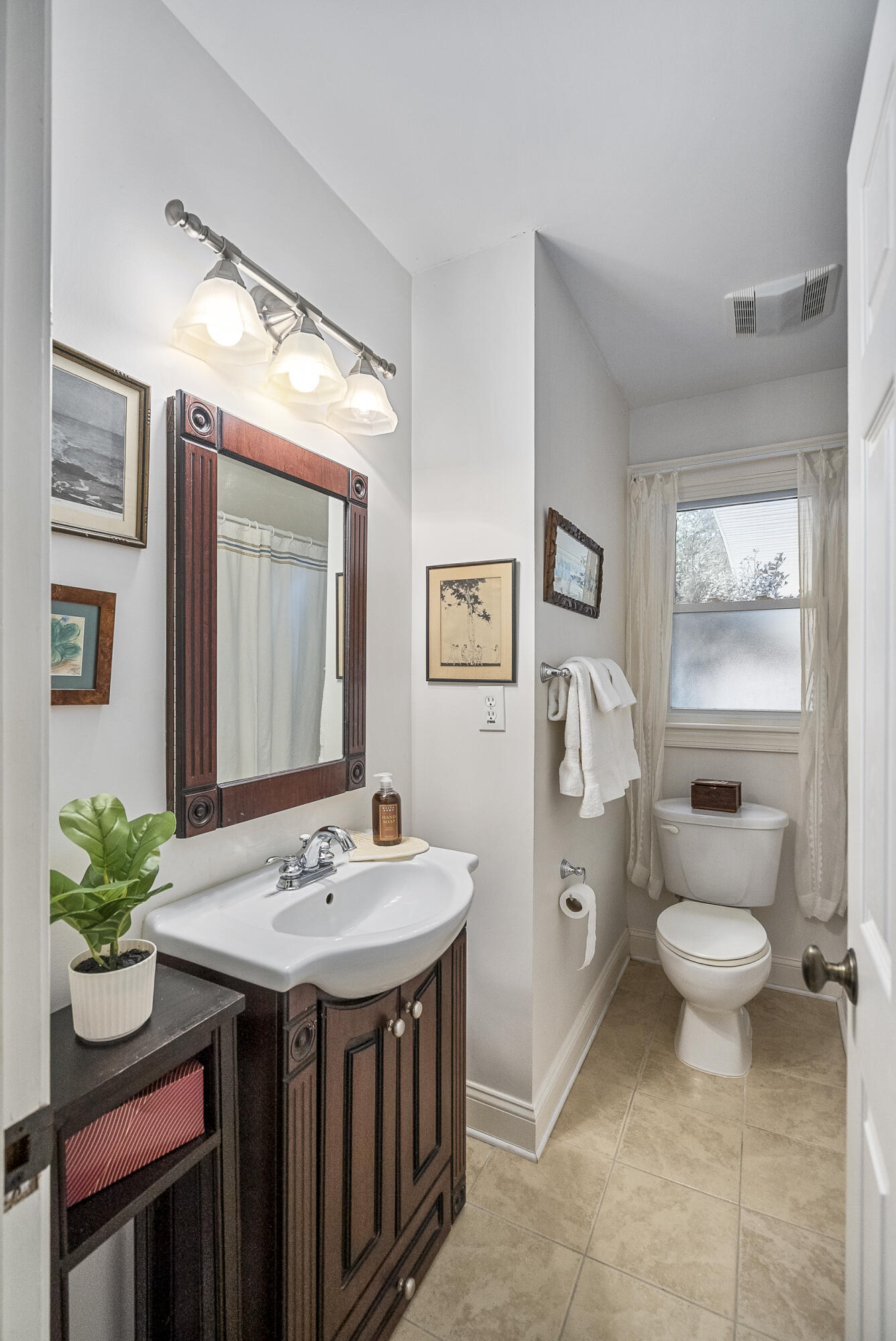 199 Hickory Road