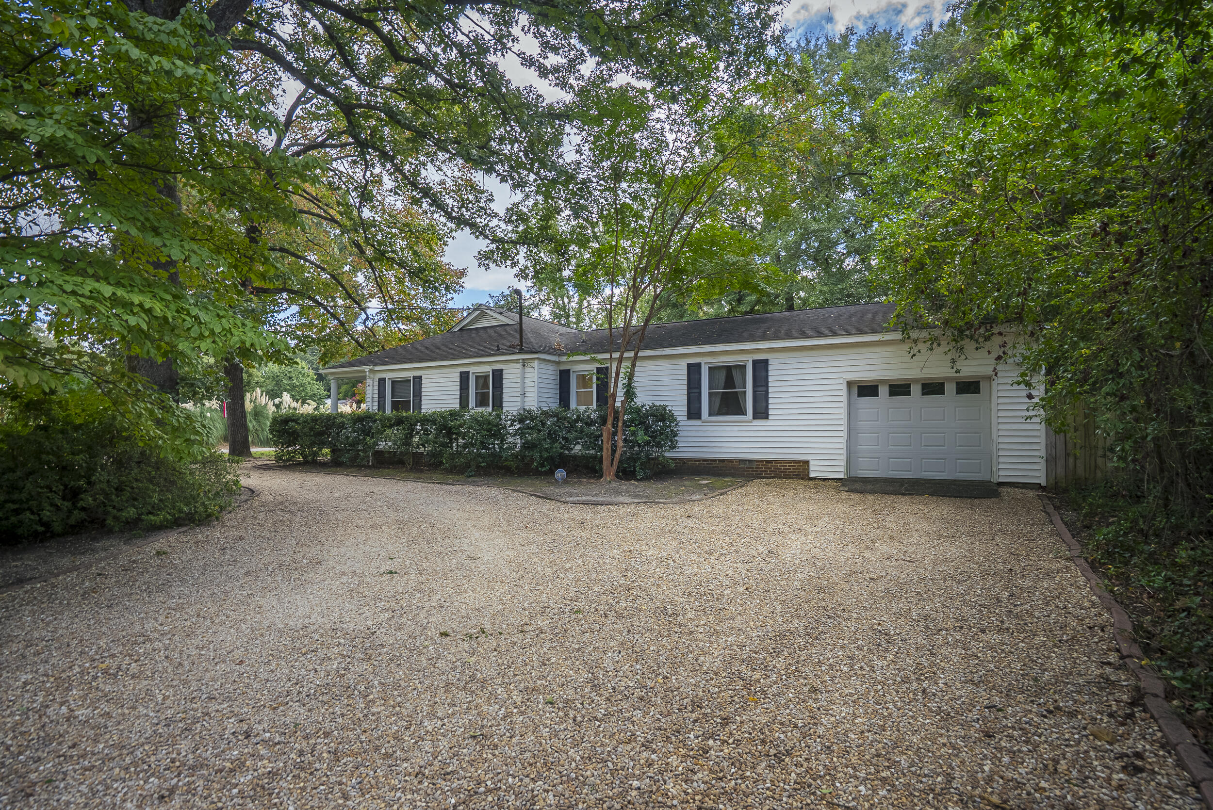 199 Hickory Road