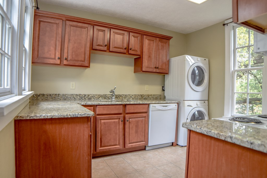 105 Florence Street Apt. 201
