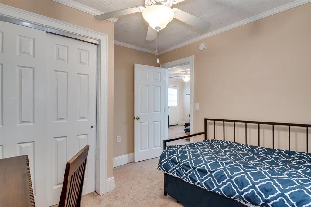 105 Florence Street, 103