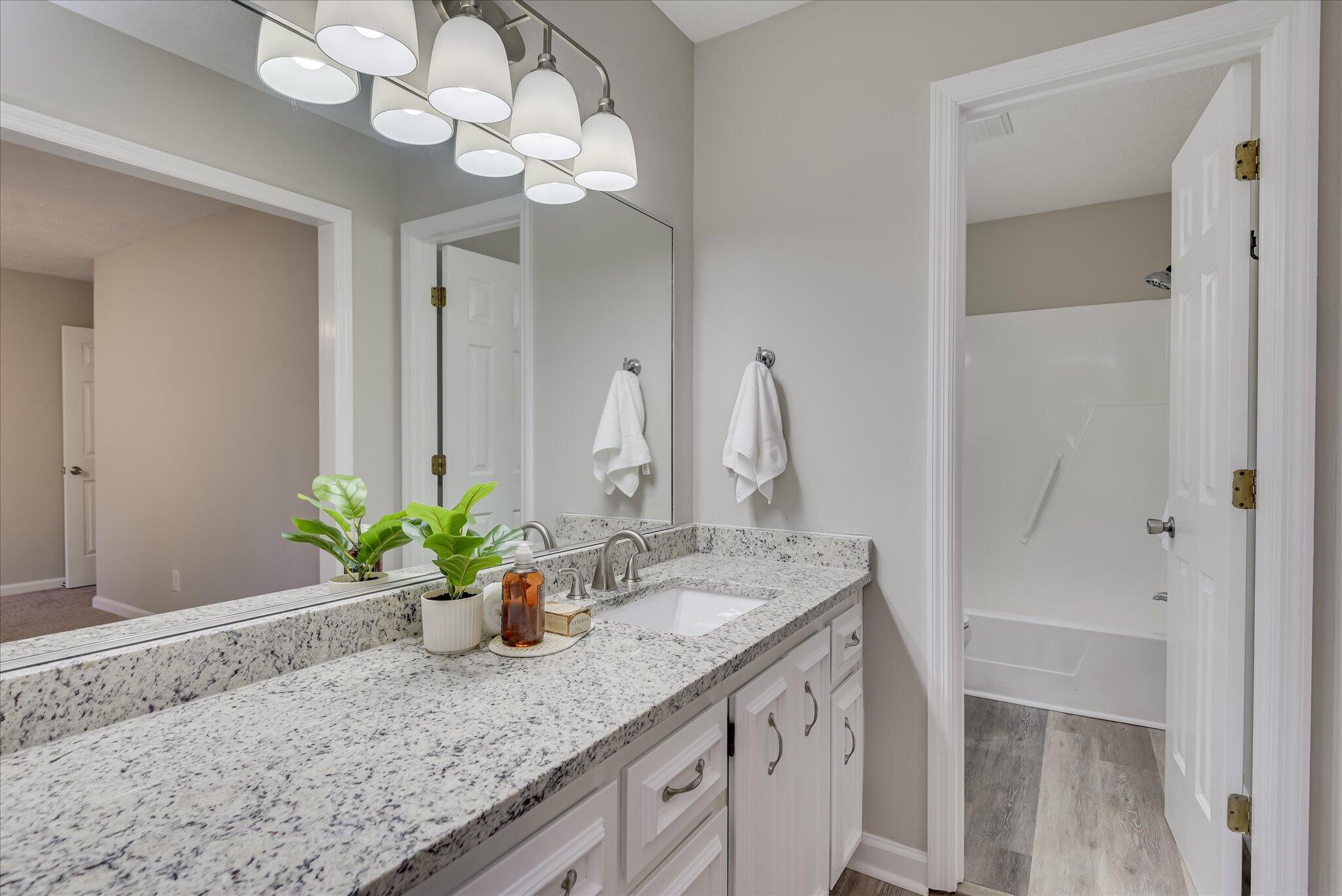 325 Longleaf Court