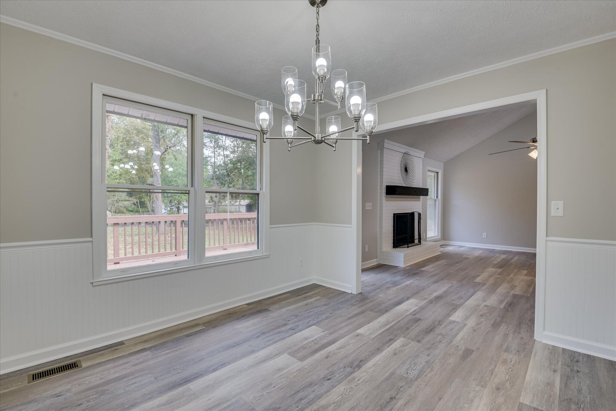 325 Longleaf Court