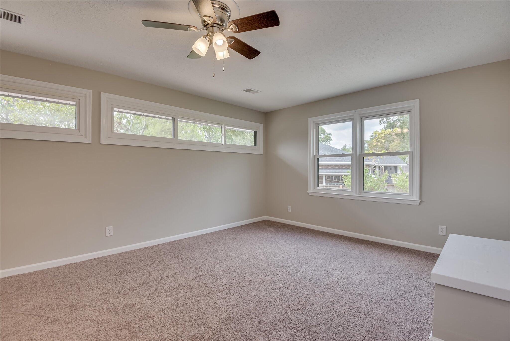 325 Longleaf Court