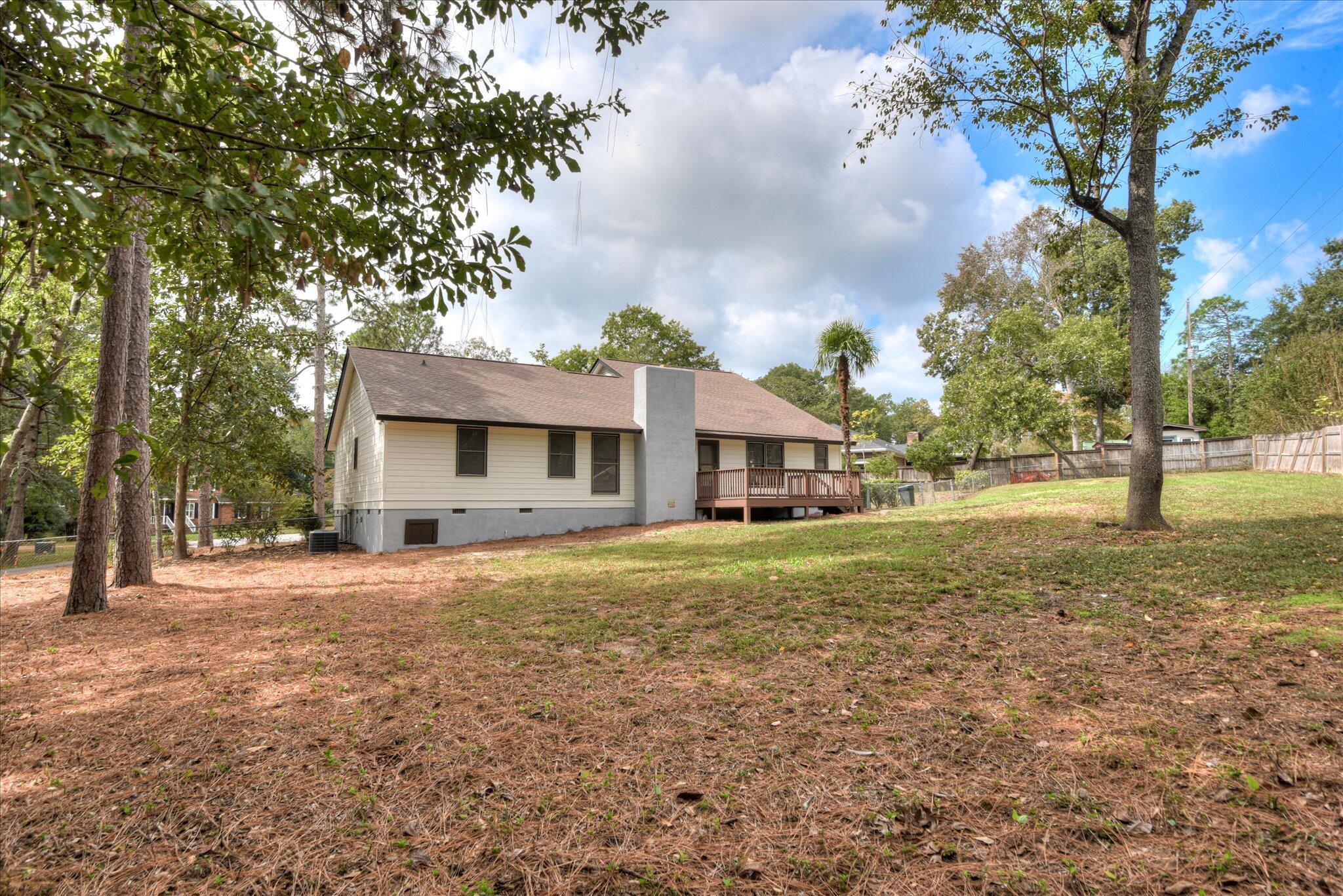 325 Longleaf Court