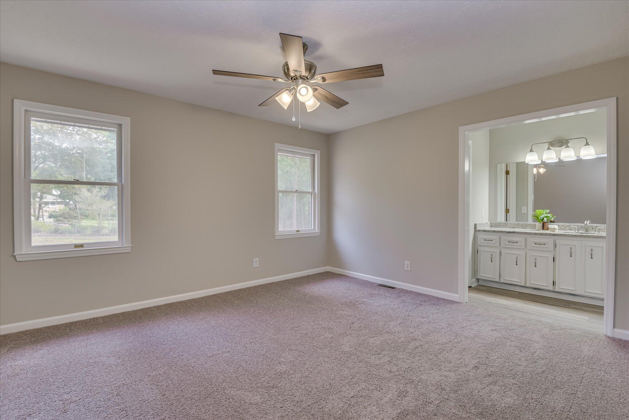 325 Longleaf Court