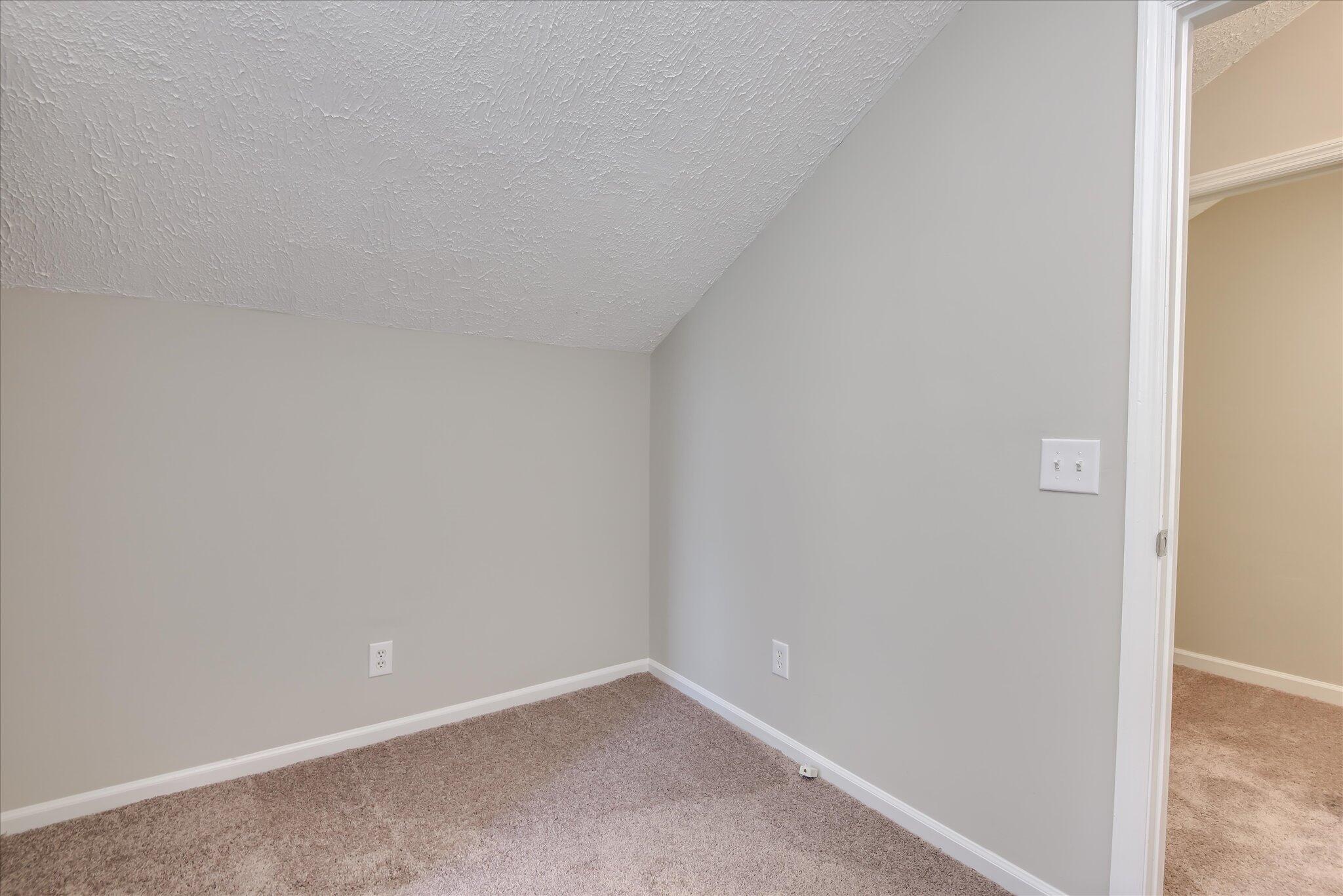 325 Longleaf Court