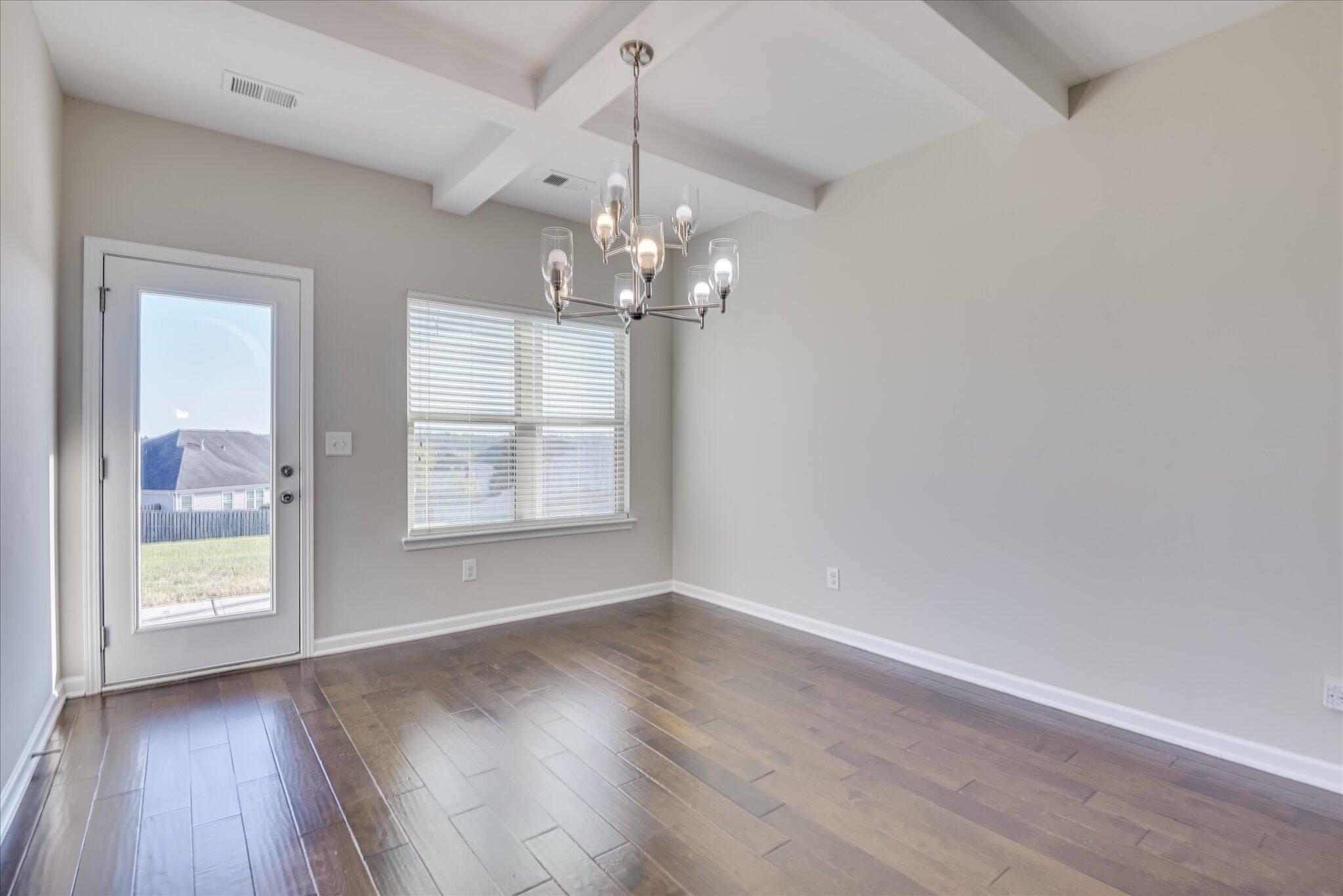 200 Pendulum Ridge, Graniteville