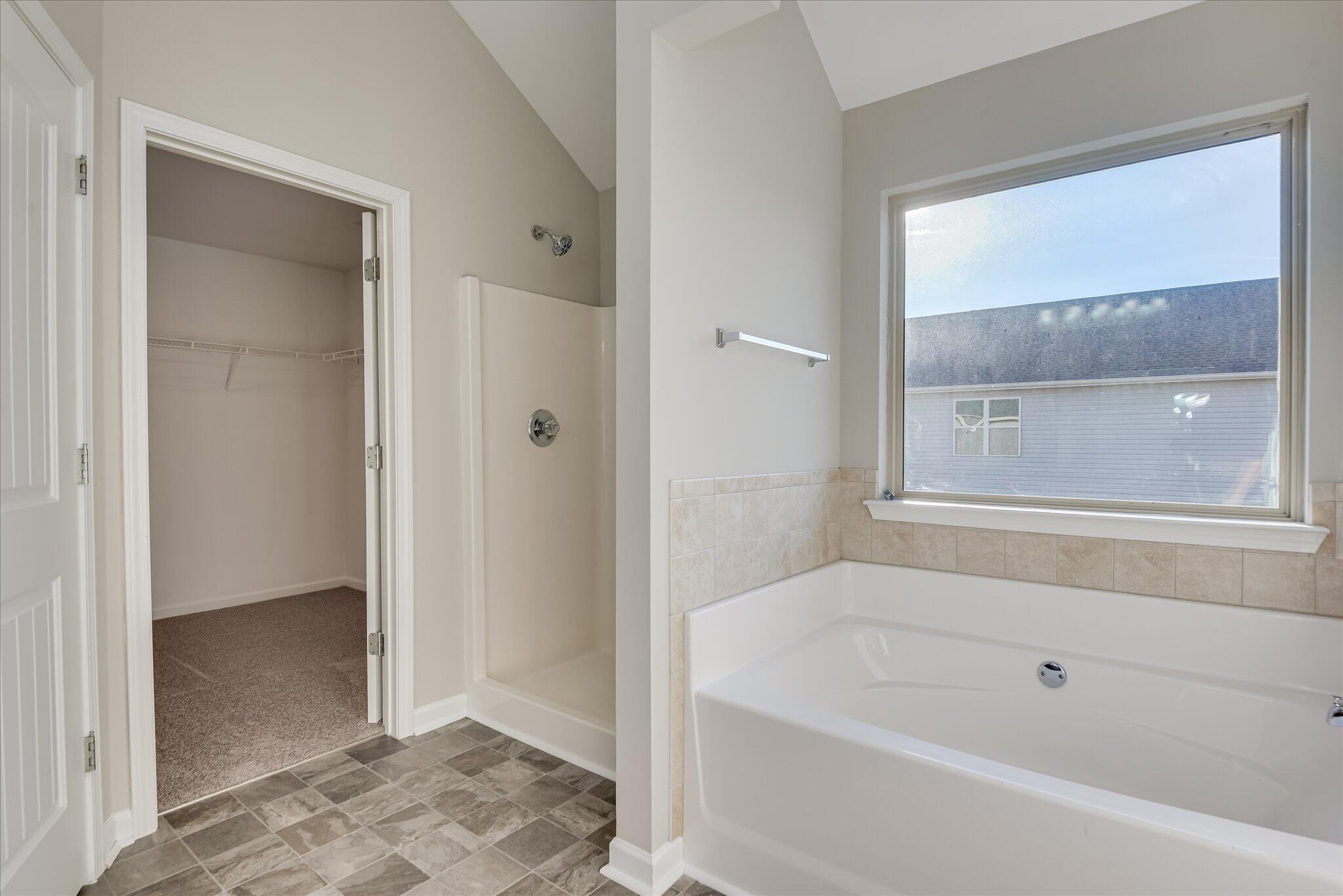 200 Pendulum Ridge, Graniteville