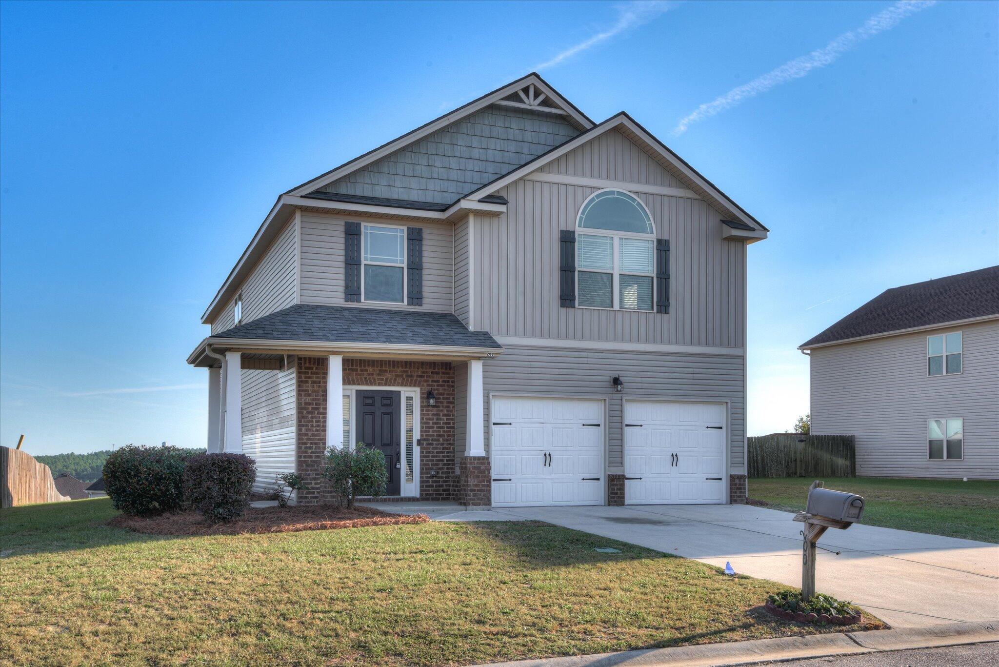 200 Pendulum Ridge, Graniteville