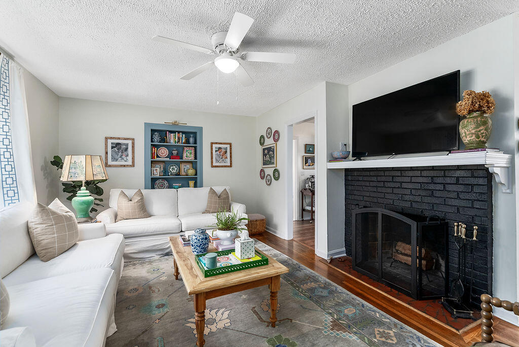 445 Gilbert Street SE