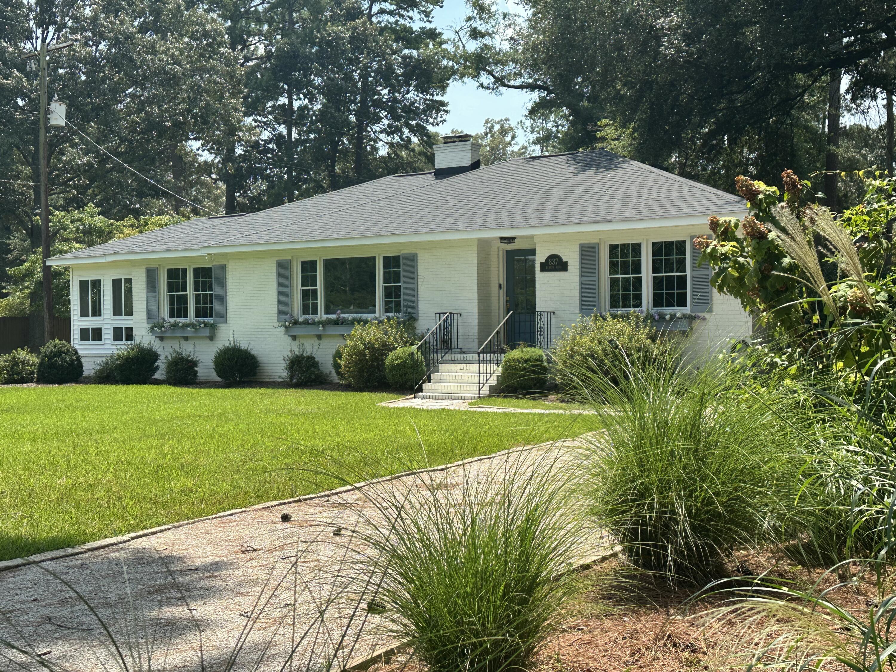 837 Brandy Road SE