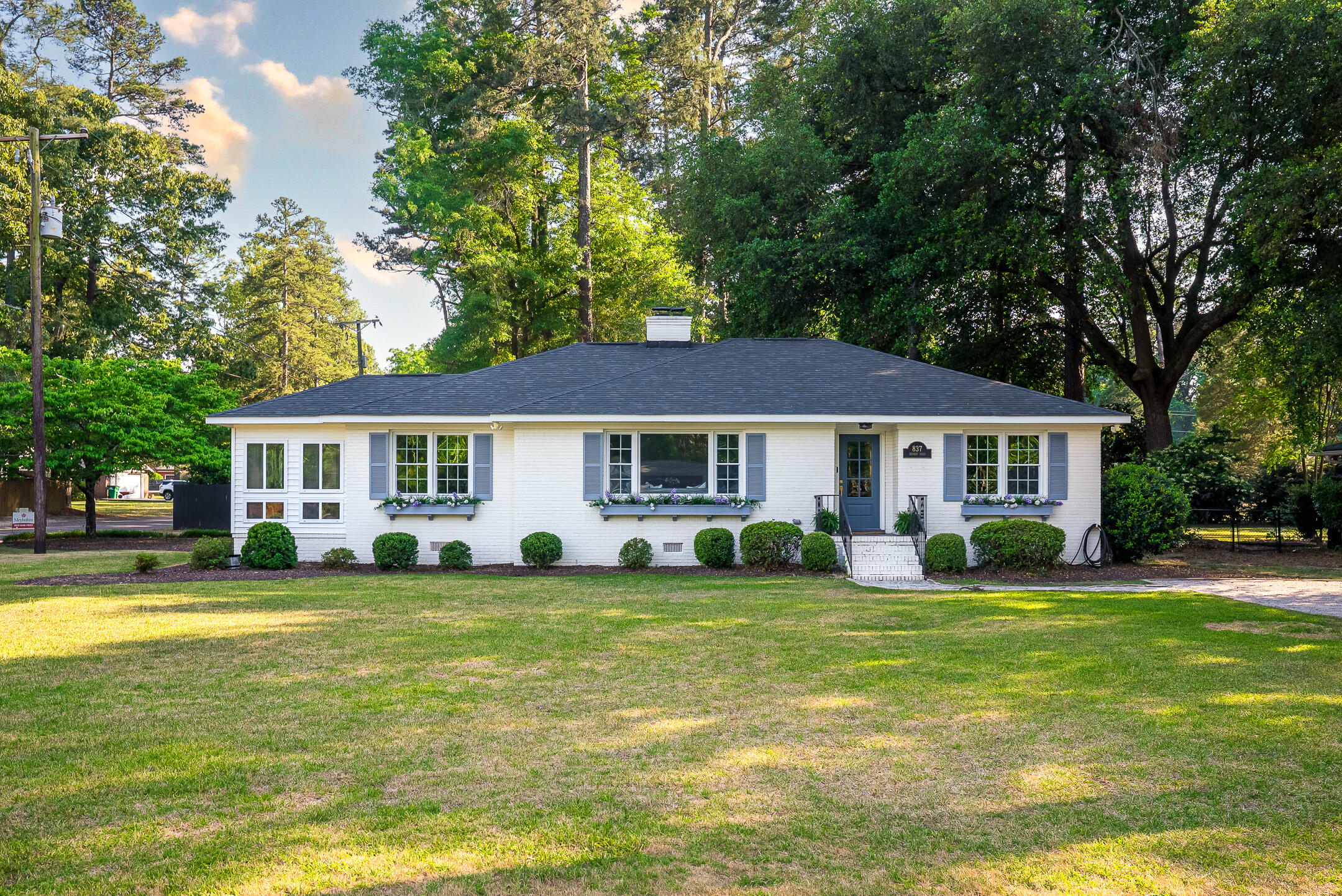 837 Brandy Road SE