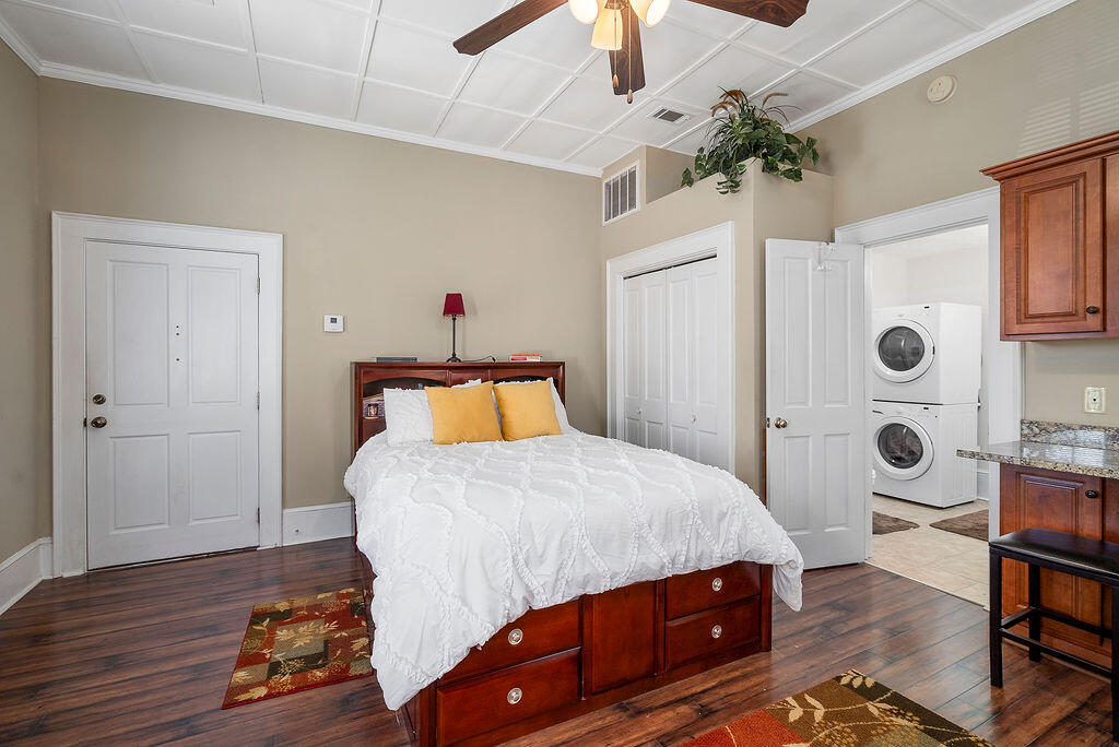 105 Florence Street SW