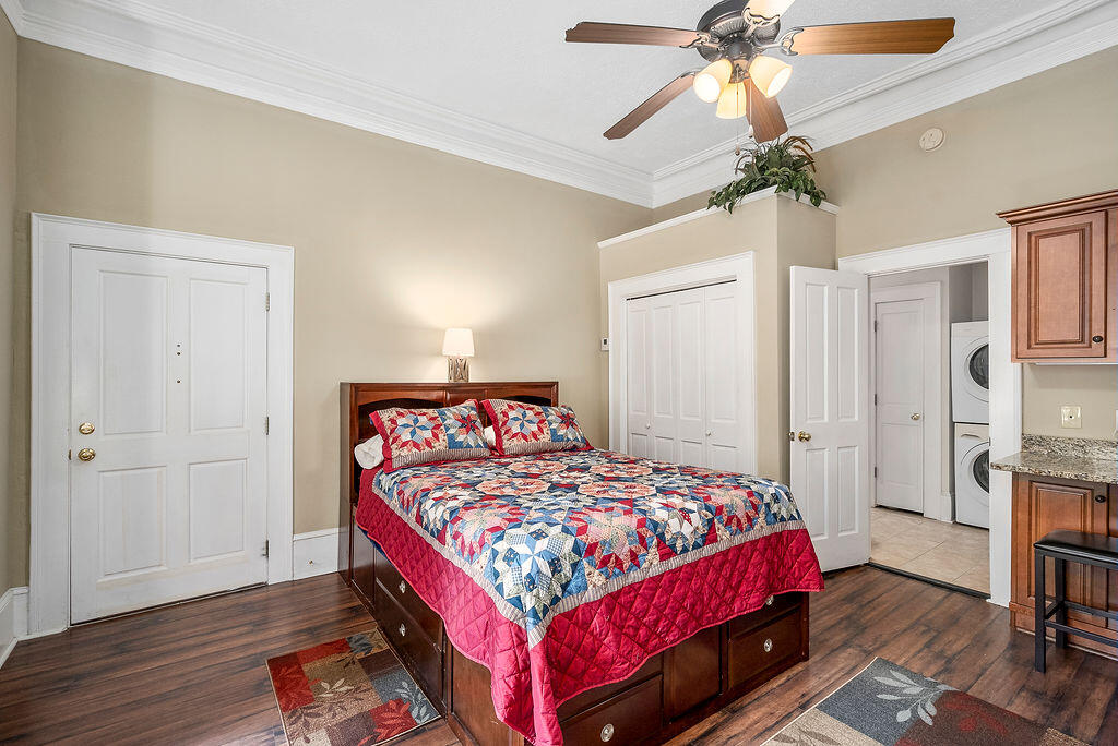 105 Florence Street SW