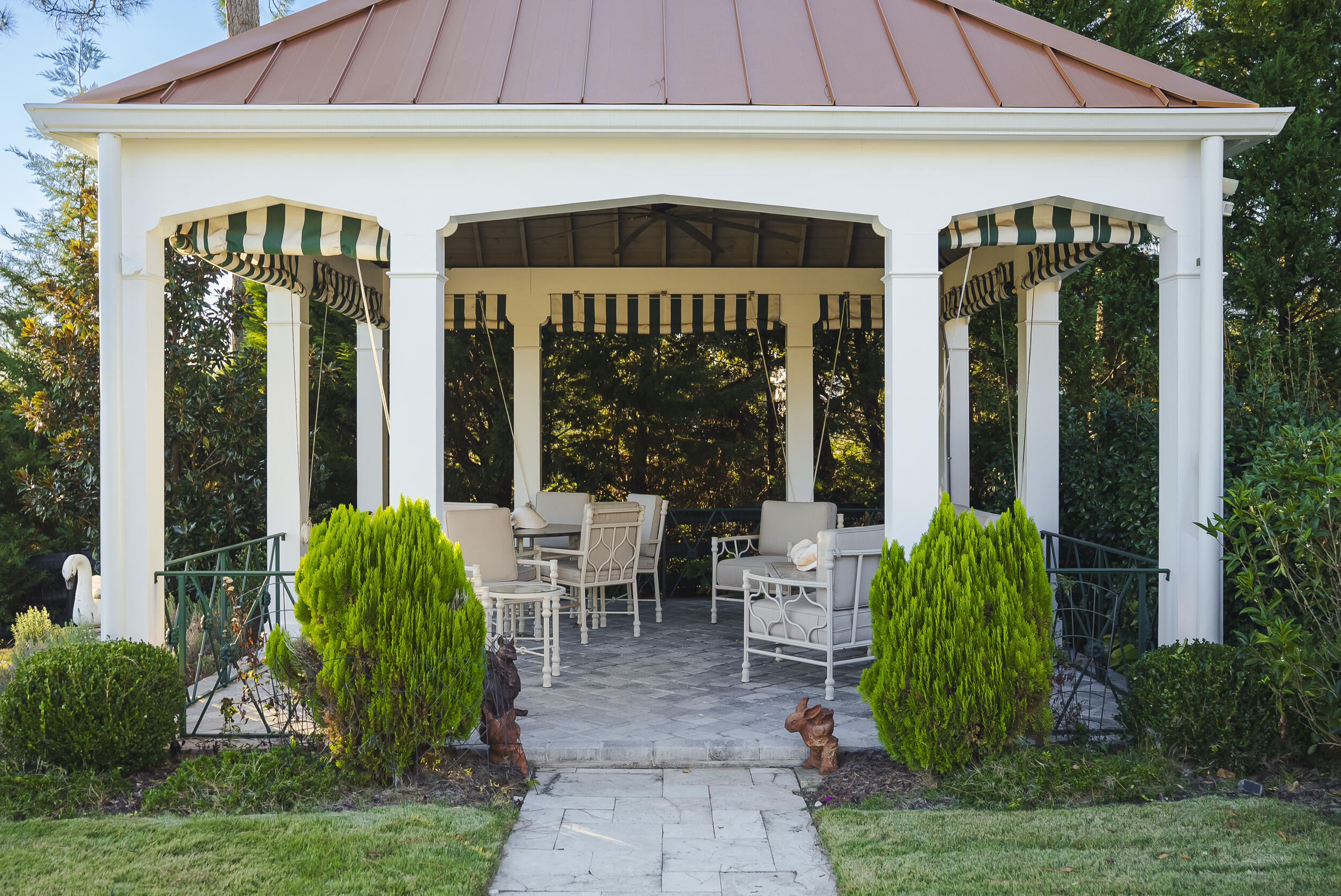 409 Chestnut Brown Court