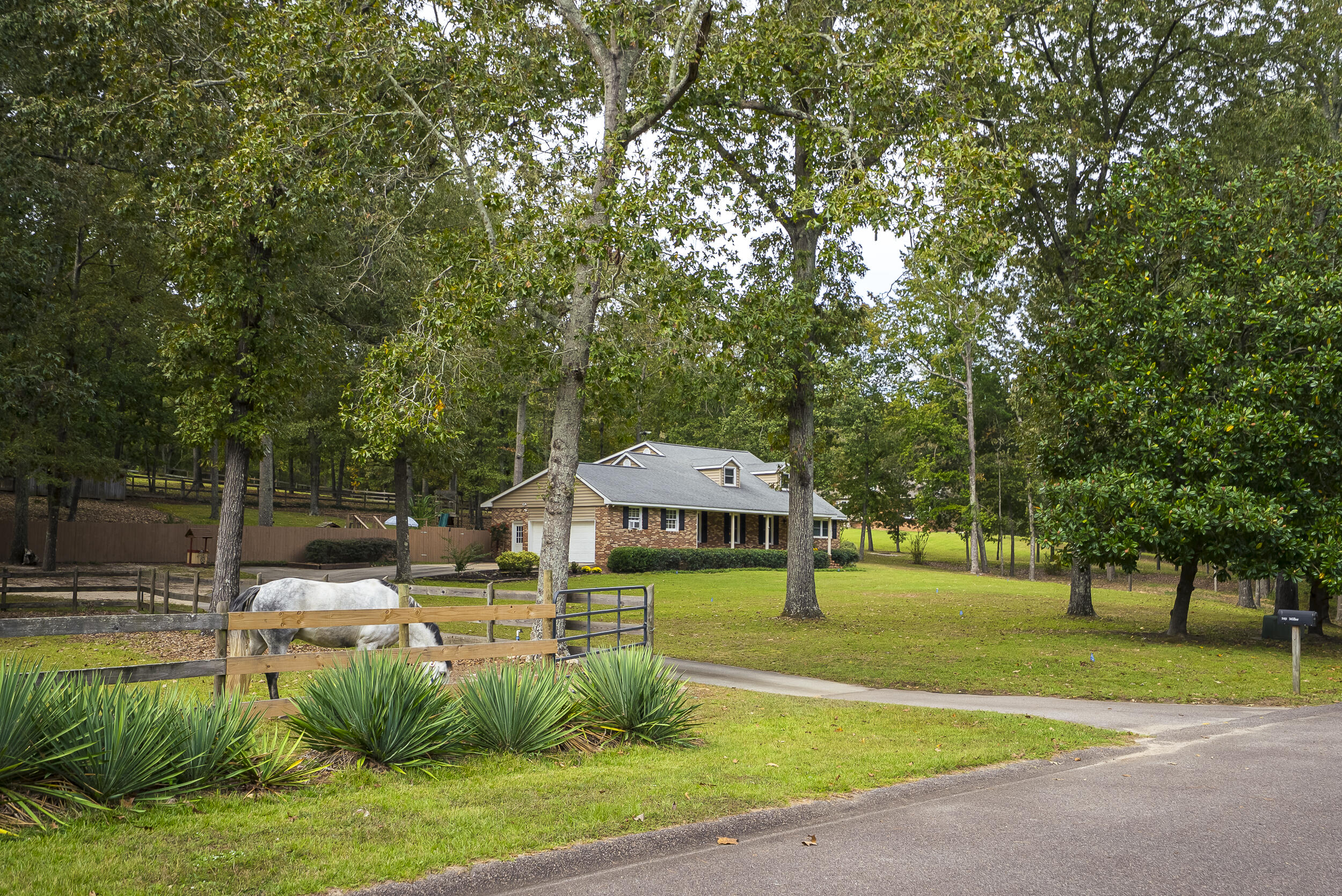 149 Pine Hollow Drive