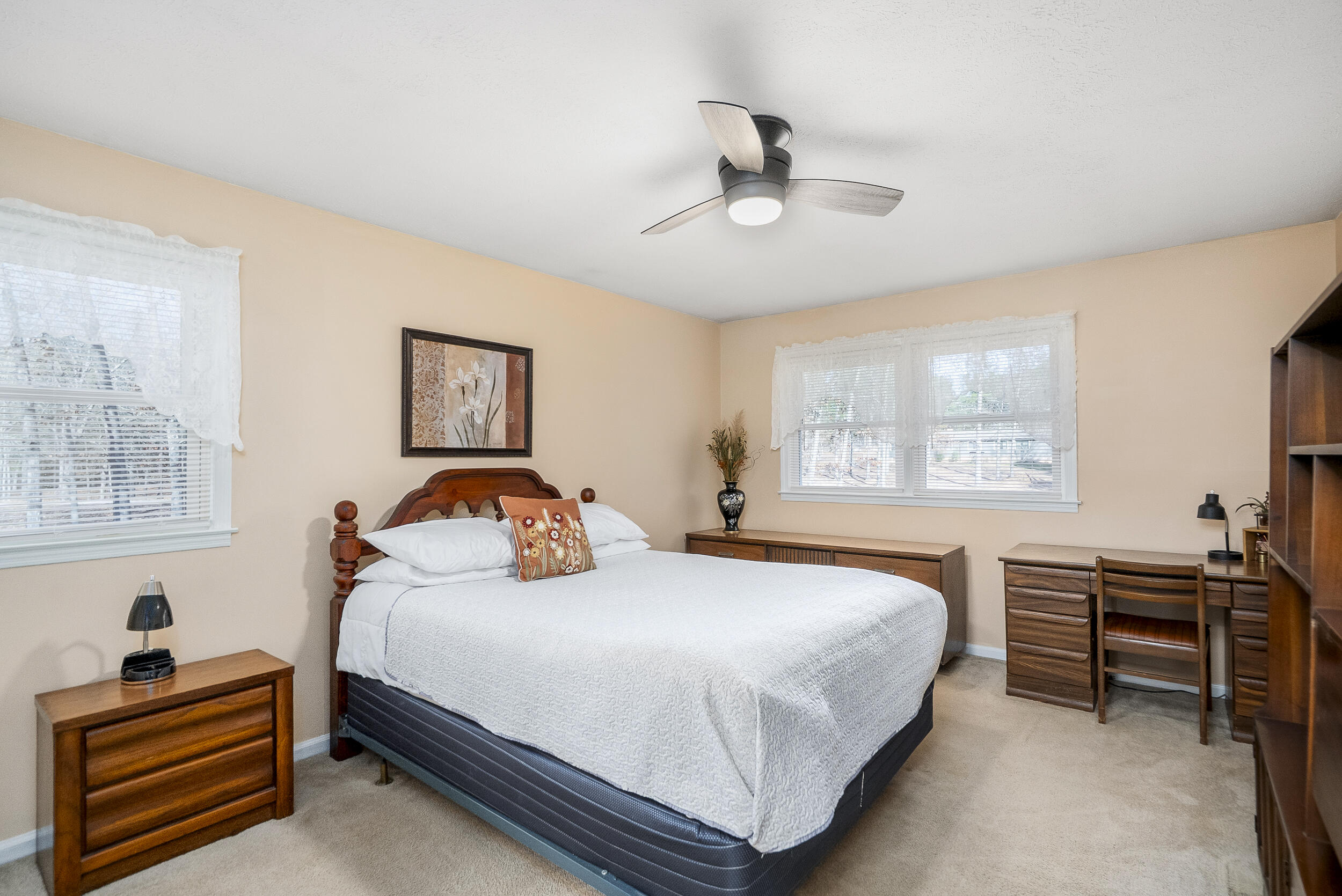 149 Pine Hollow Drive