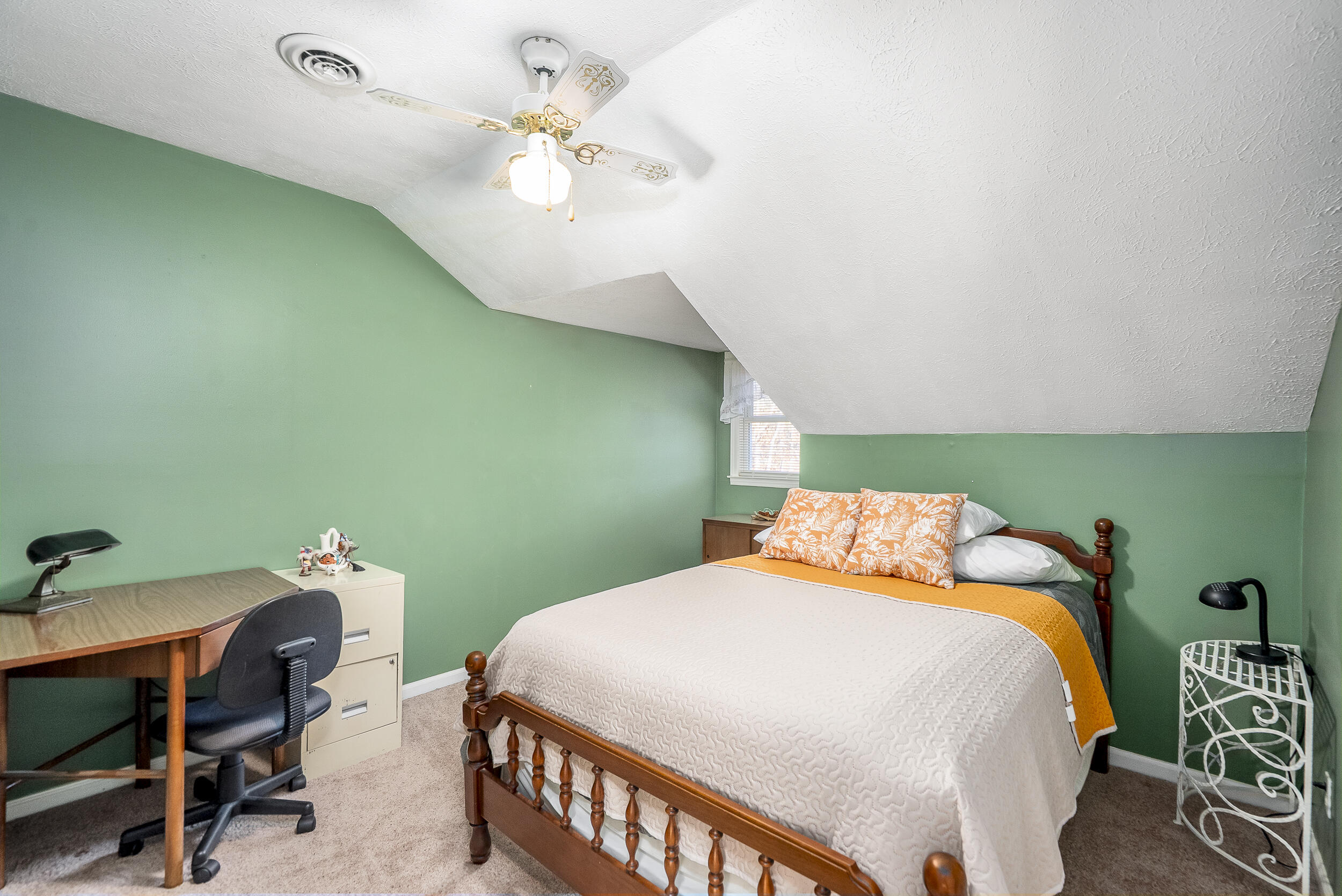 149 Pine Hollow Drive