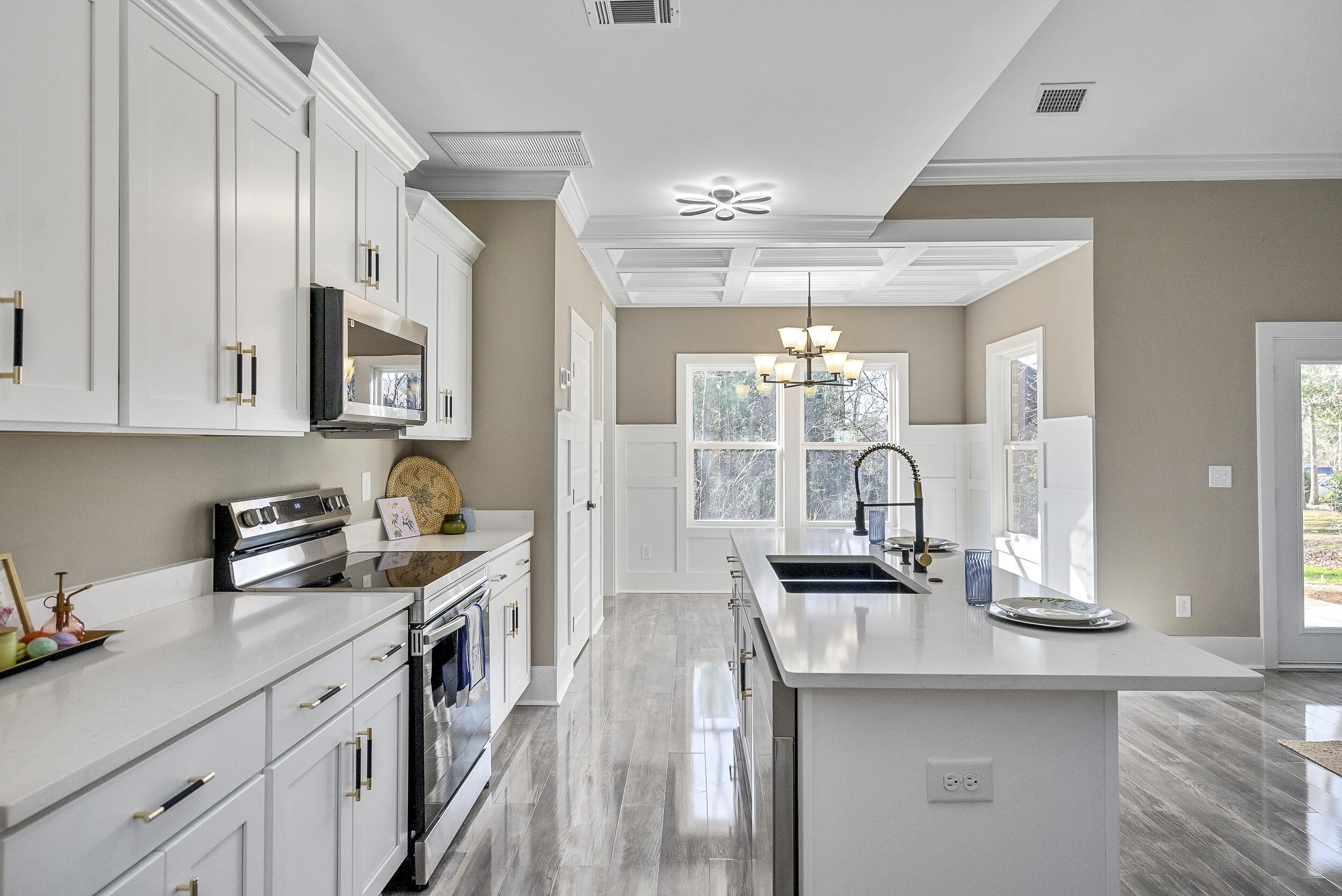 126 English Oak Lane