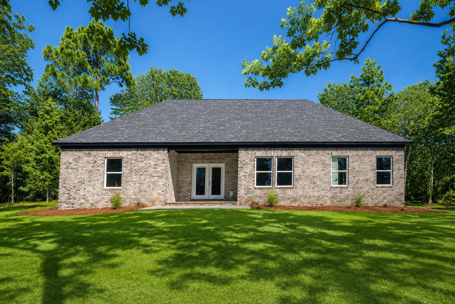 126 English Oak Lane