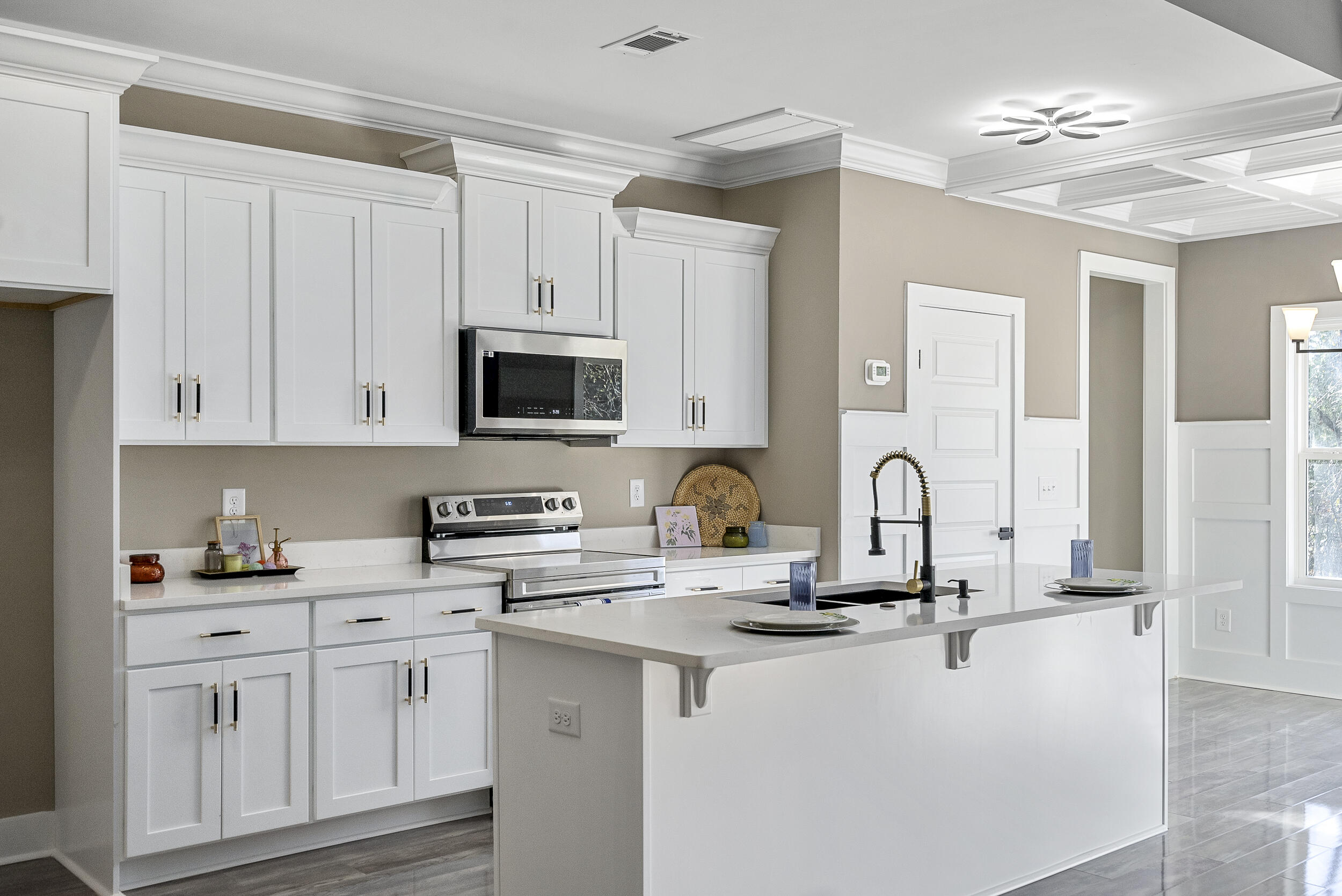 126 English Oak Lane