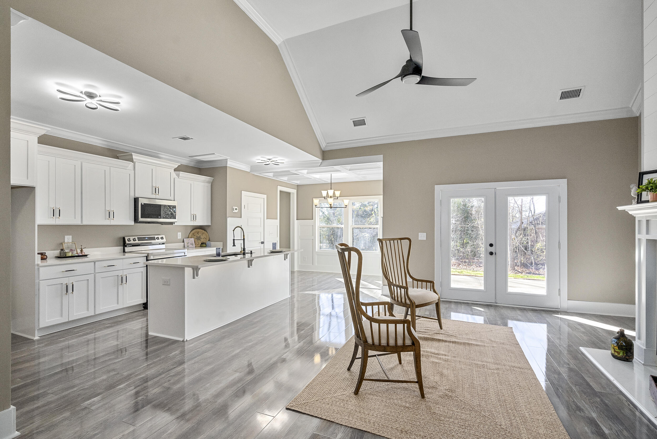 126 English Oak Lane