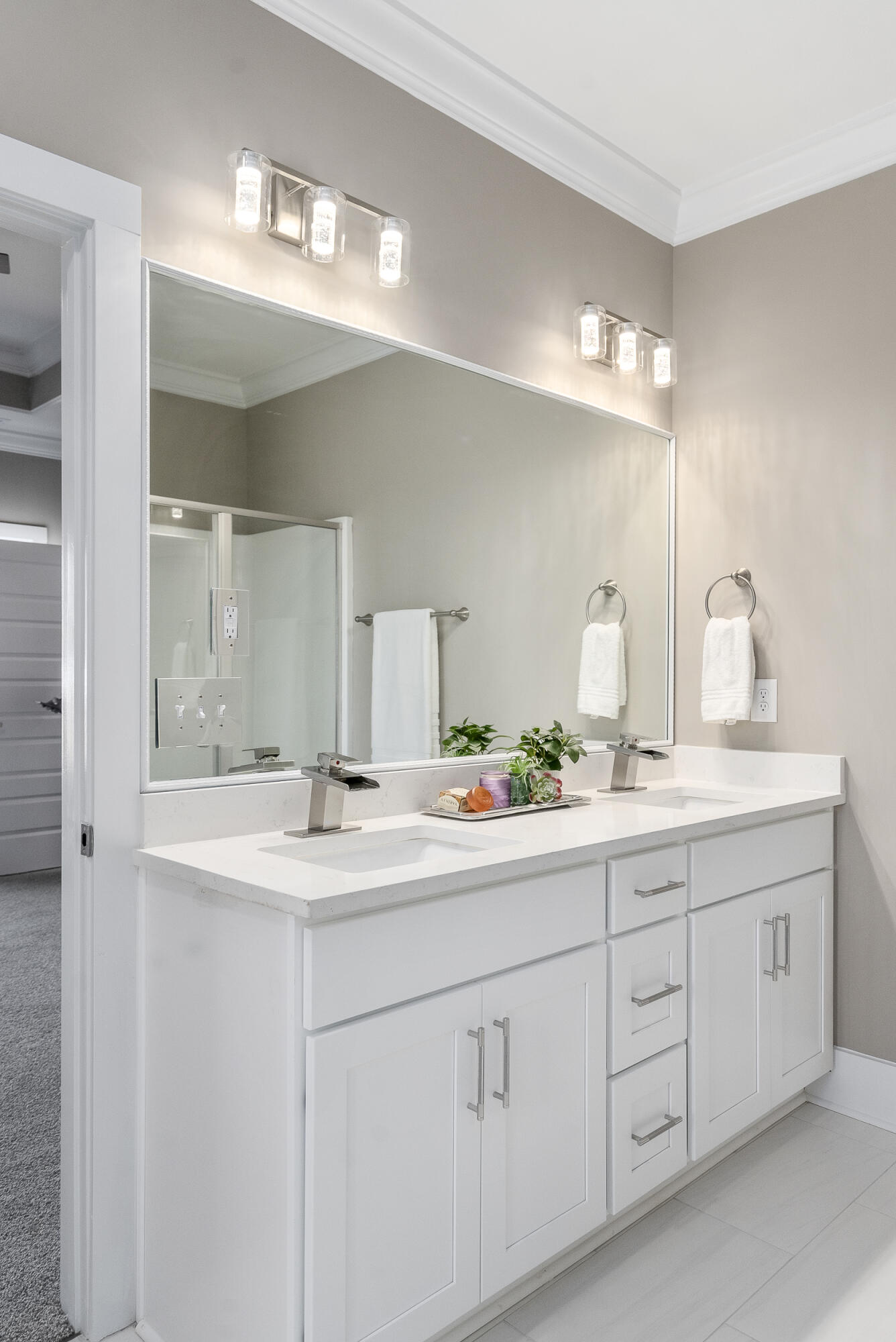 127 English Oak Lane