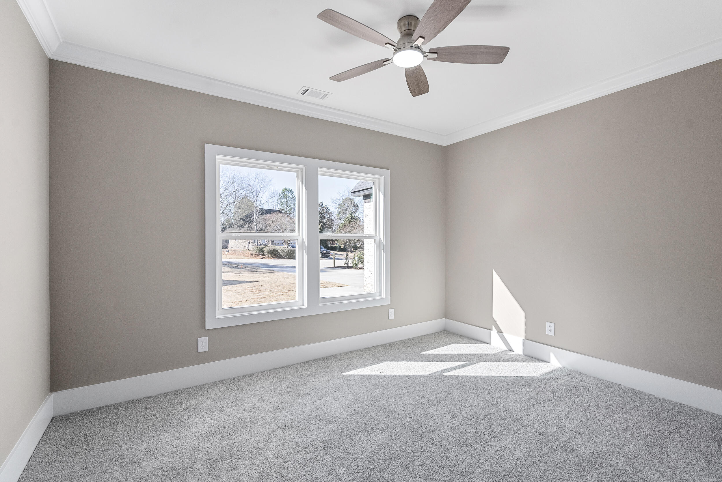 127 English Oak Lane