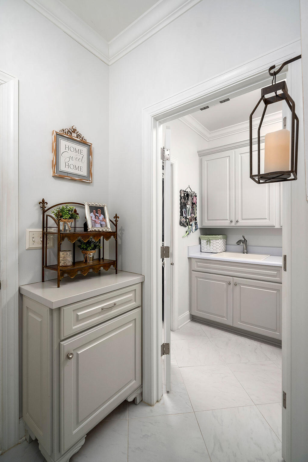 136 Pinyon Pine Loop