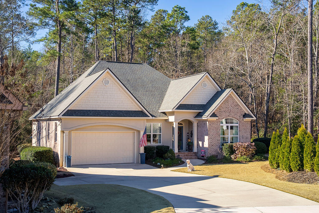 136 Pinyon Pine Loop