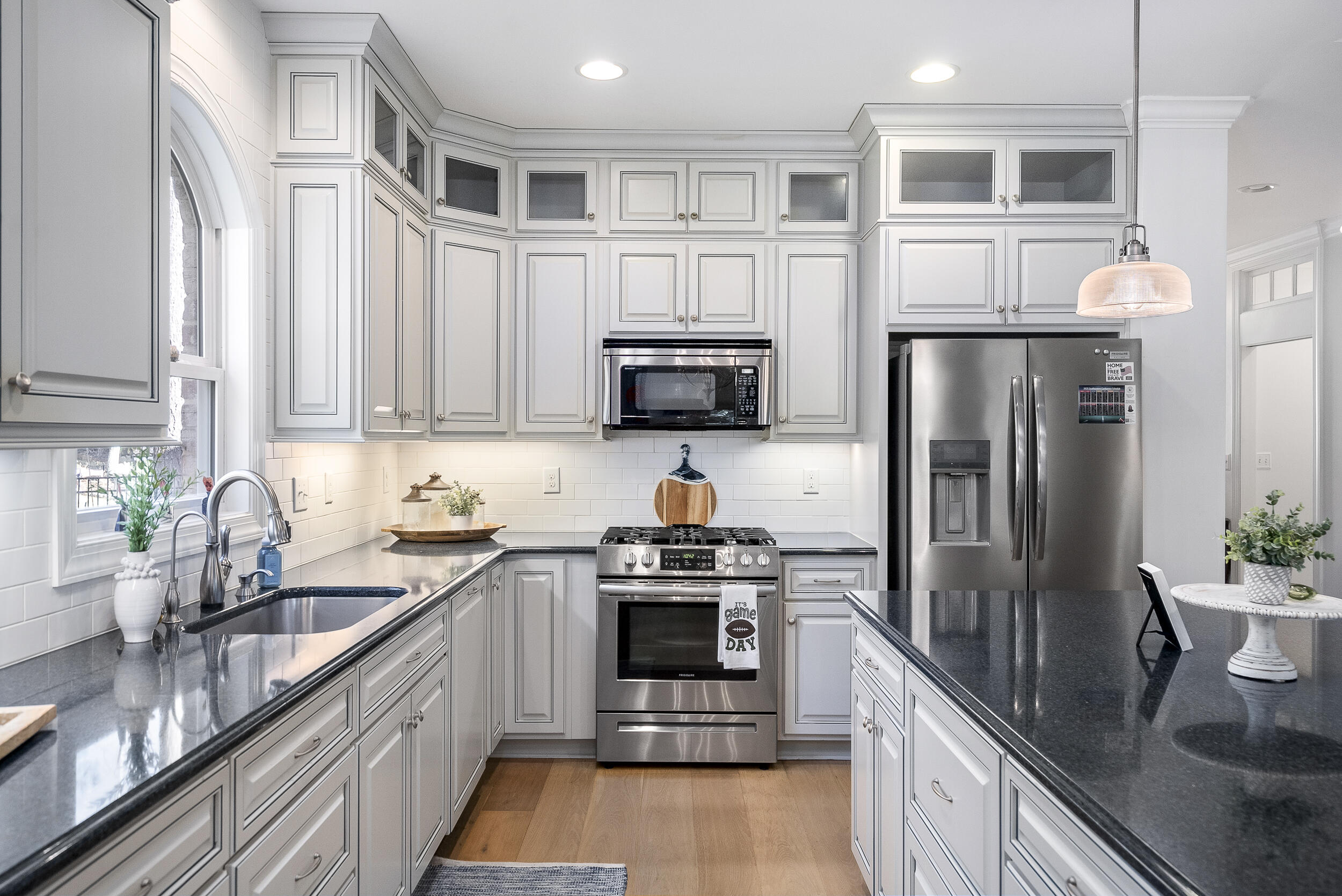 136 Pinyon Pine Loop