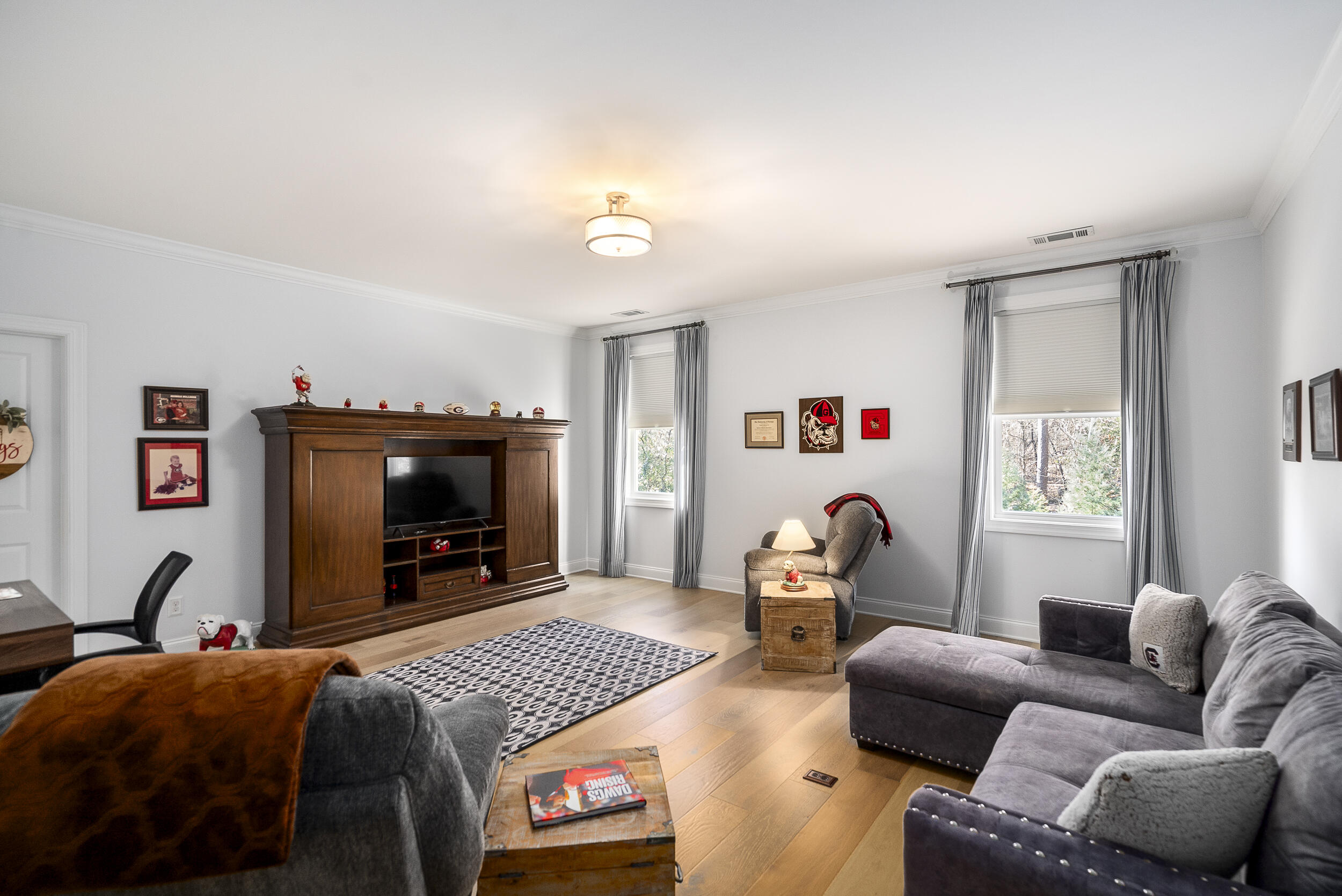 136 Pinyon Pine Loop