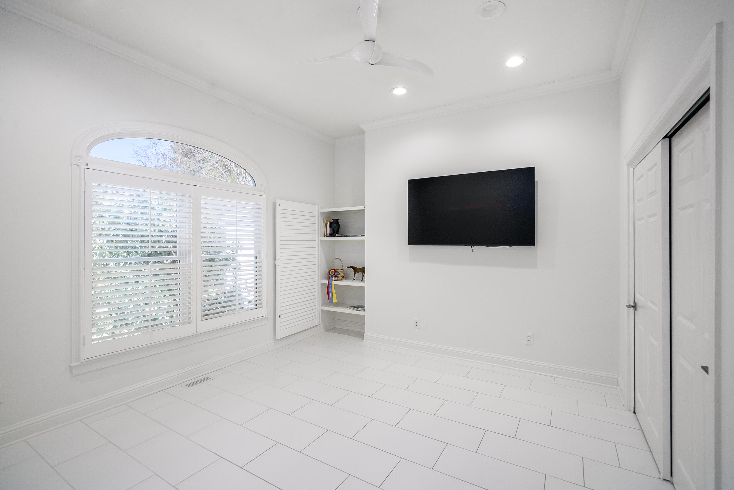 20 Shagbark Court