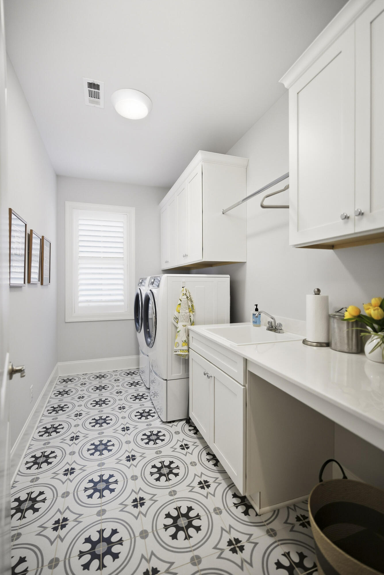 356 Commonwealth Way