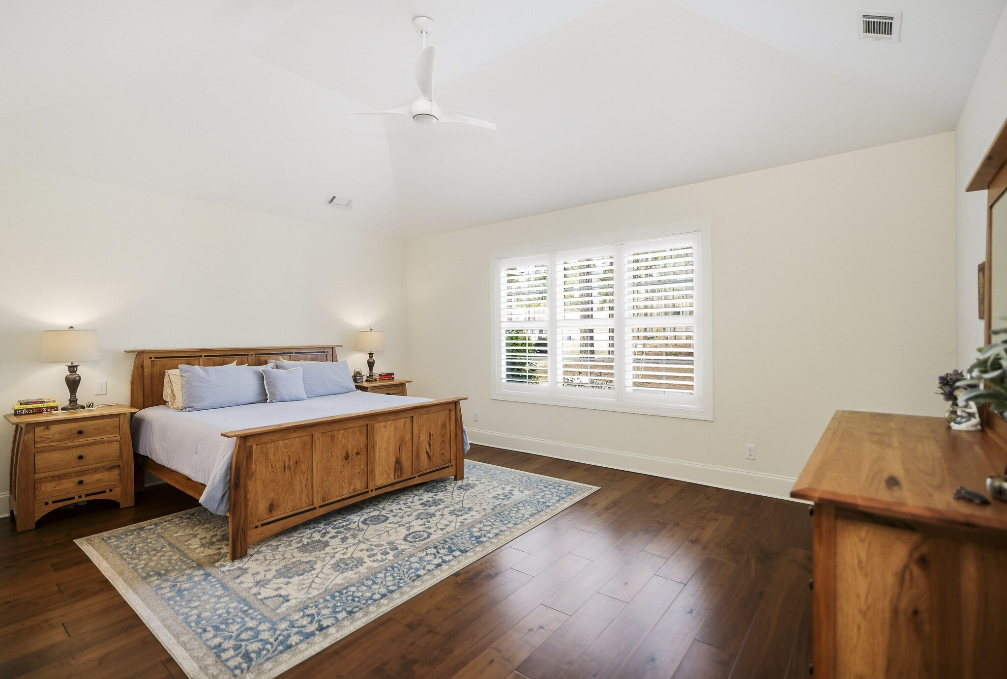 356 Commonwealth Way