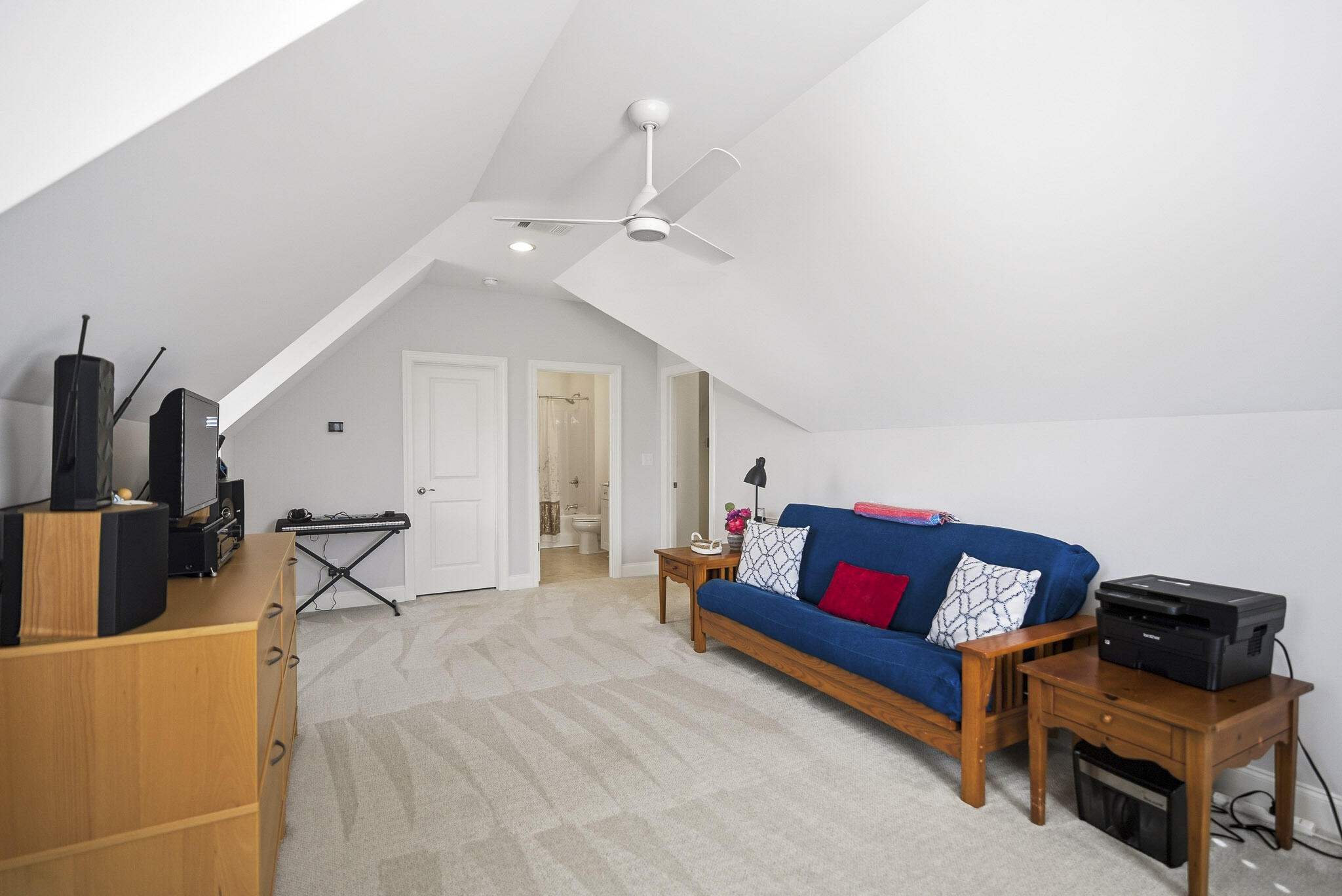 356 Commonwealth Way