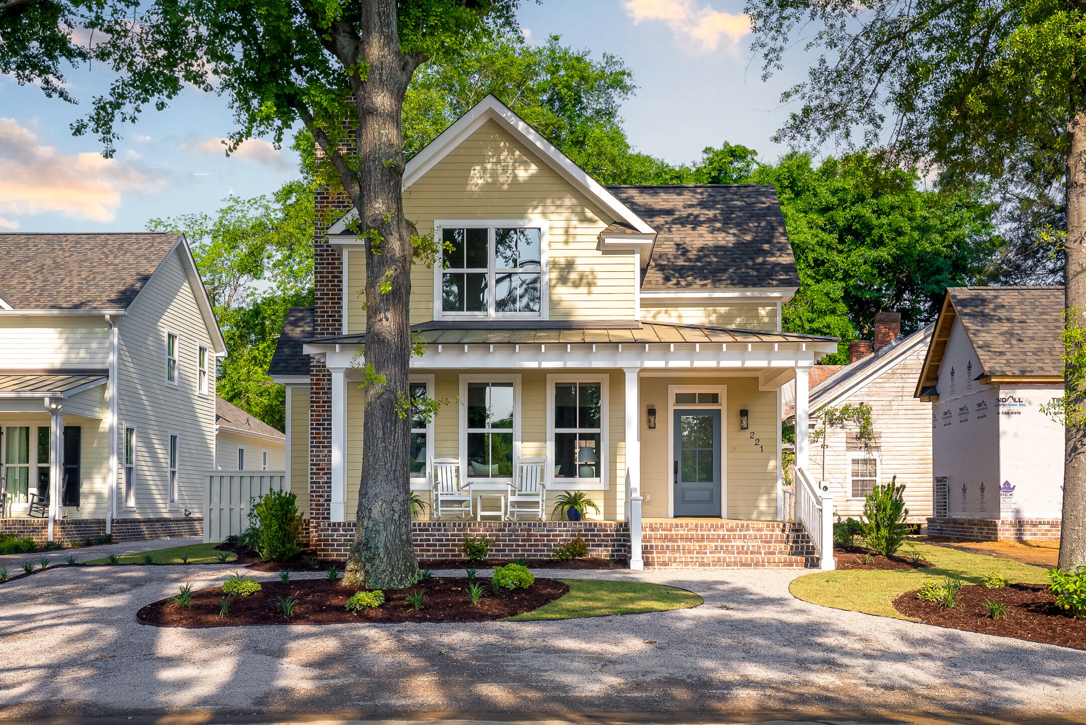 221 Williamsburg Street SE