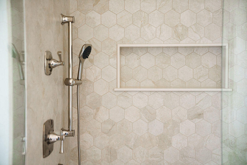 221 Williamsburg Street SE