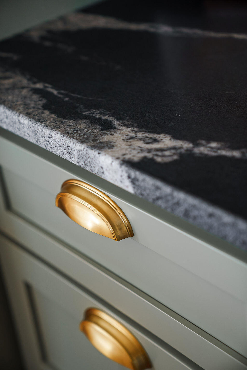 221 Williamsburg Street SE