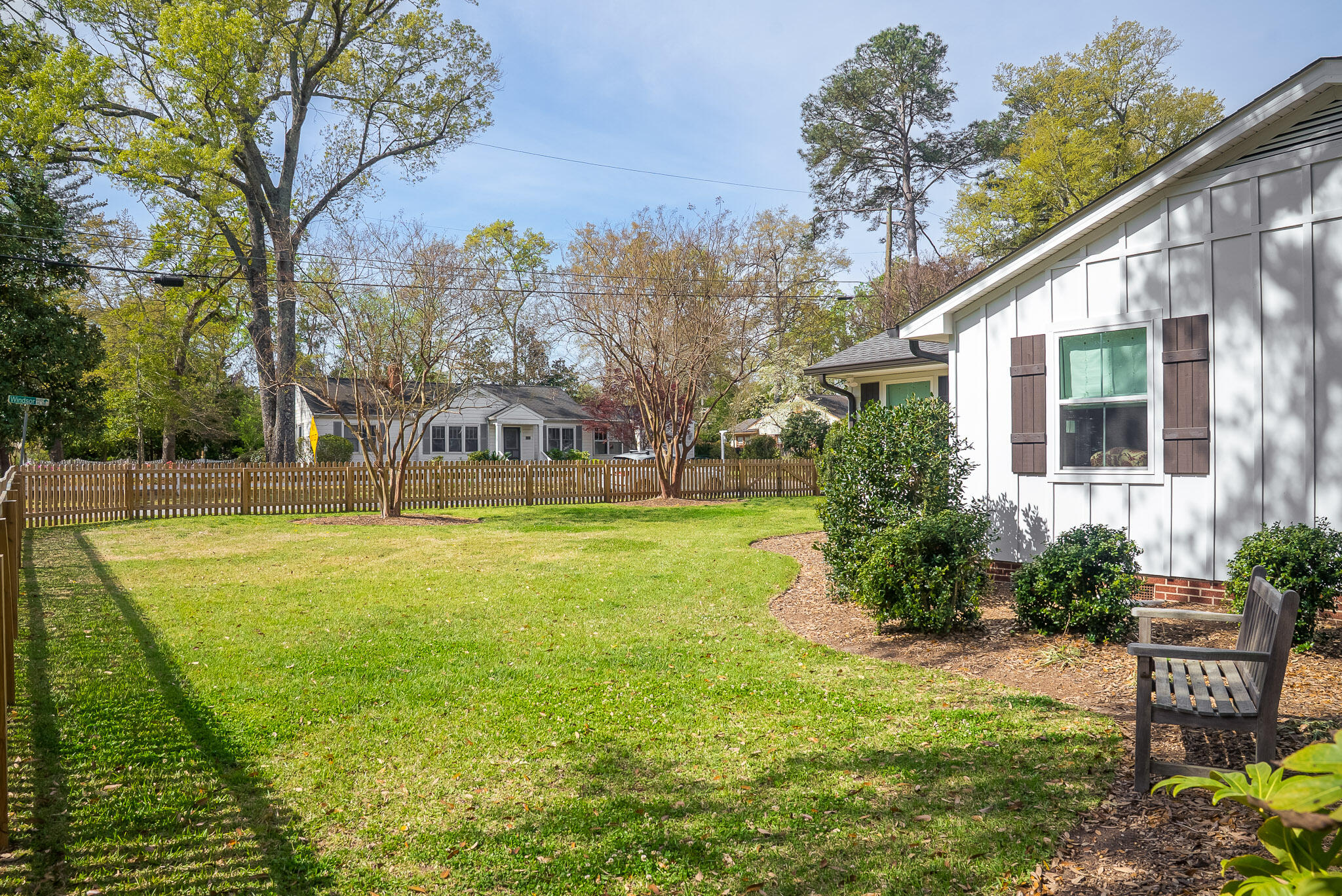 423 Kershaw Place SE