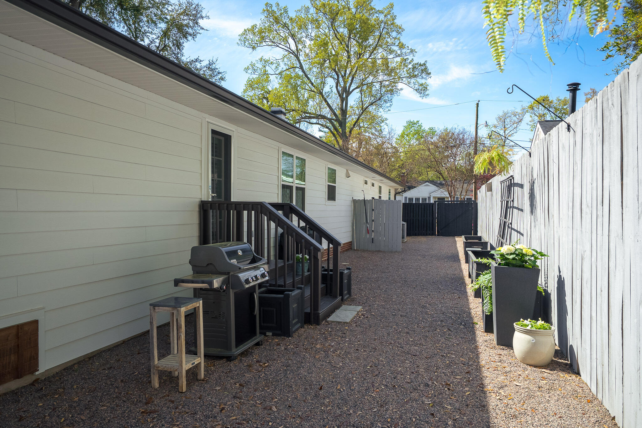 423 Kershaw Place SE