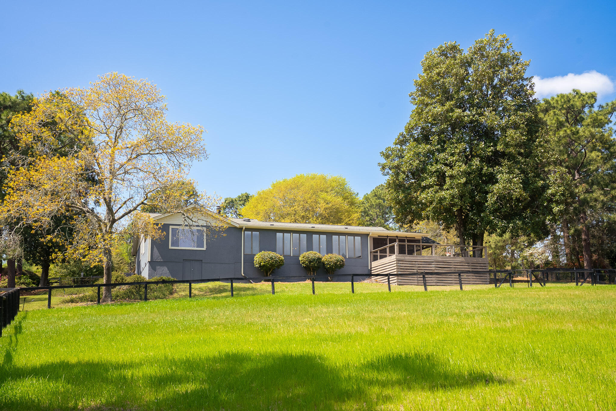 1654 Huntsman Drive