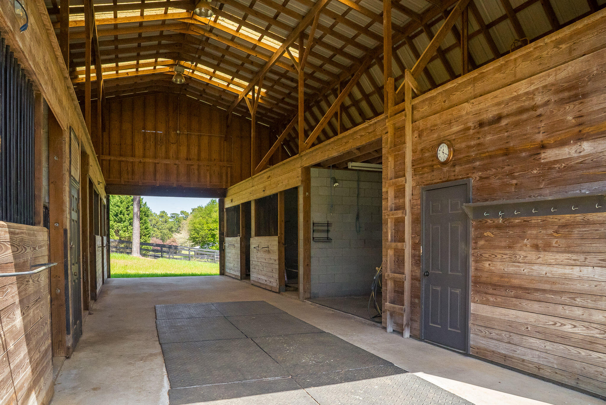 1654 Huntsman Drive