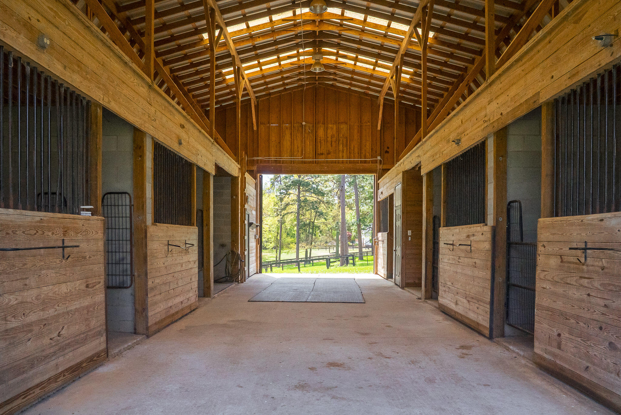 1654 Huntsman Drive